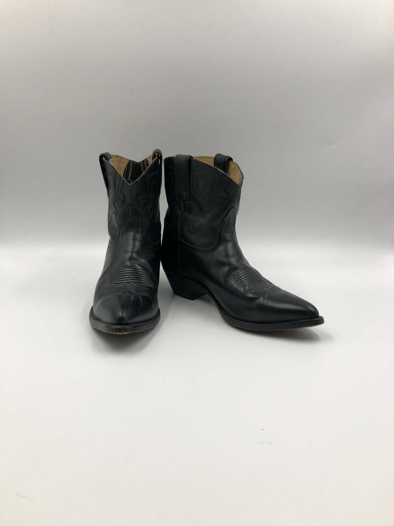 Buy Black boots, real leather, vintage, embroidered, with unique pattern, western style cowboy boots, black color, men's size 8 1/2 women 9 1/2.