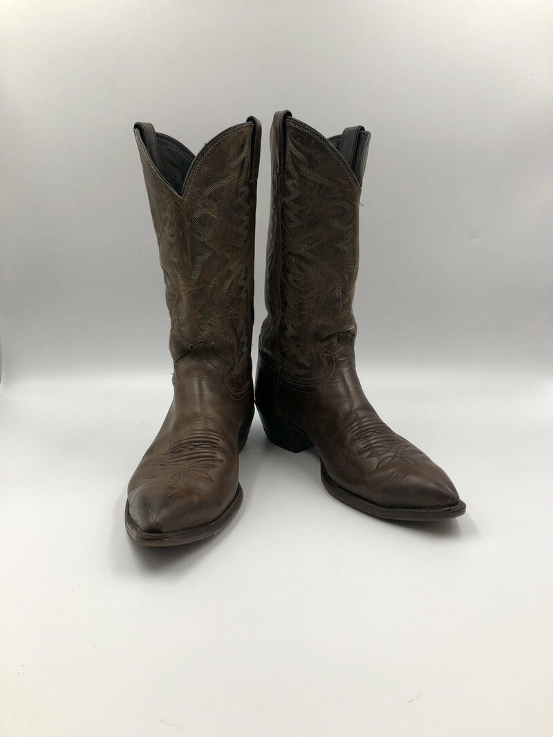 Buy Brown boots, men's boots, real leather, vintage, embroidered, with unique pattern, western style, cowboy boots, bright brown color, size 11.