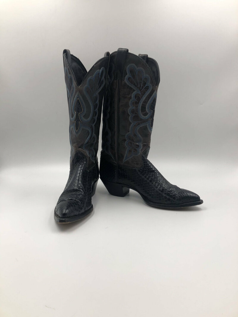 Buy Black boots, men's boots, real leather, vintage boots, embroidered, with unique print, western style, cowboy boots, black color 8.