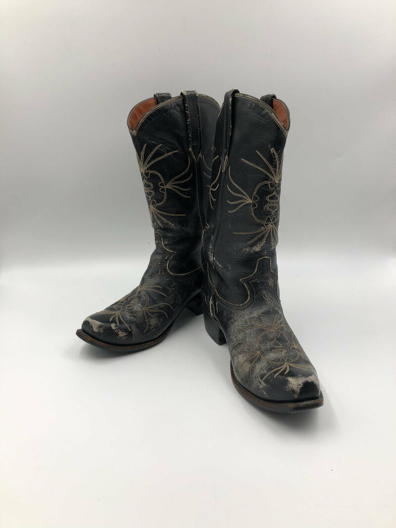 Buy Black boots, men's boots, real leather, vintage, embroidered, with unique pattern, western style, cowboy boots, black color, size 8.